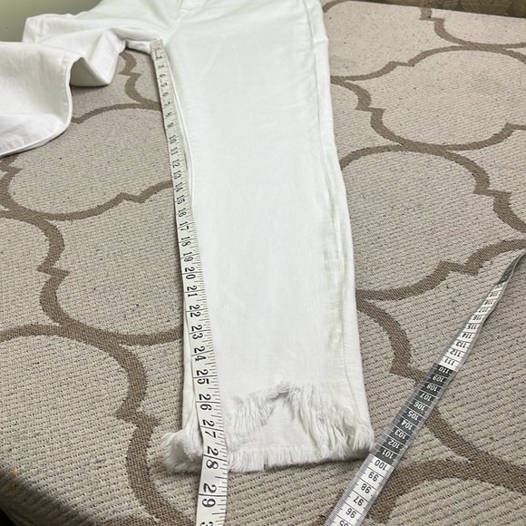7 For All Mankind White high waisted ankle gwenevere Denim Jeans fray hems - Picture 11 of 17